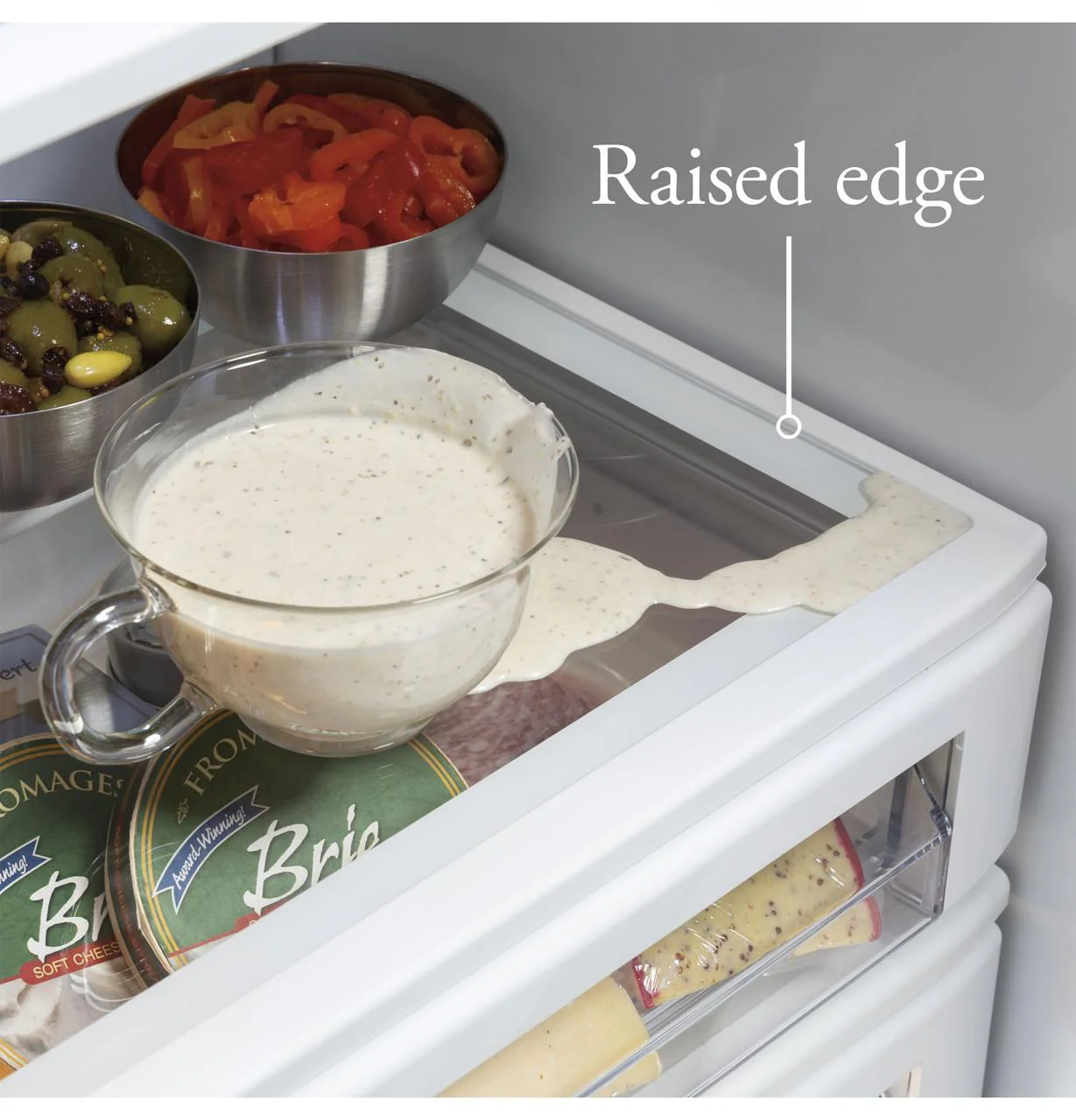Cafe CDB36RP2PS1 Caf(eback)™ 21.3 Cu. Ft. Built-In Bottom-Freezer Refrigerator - Image 16