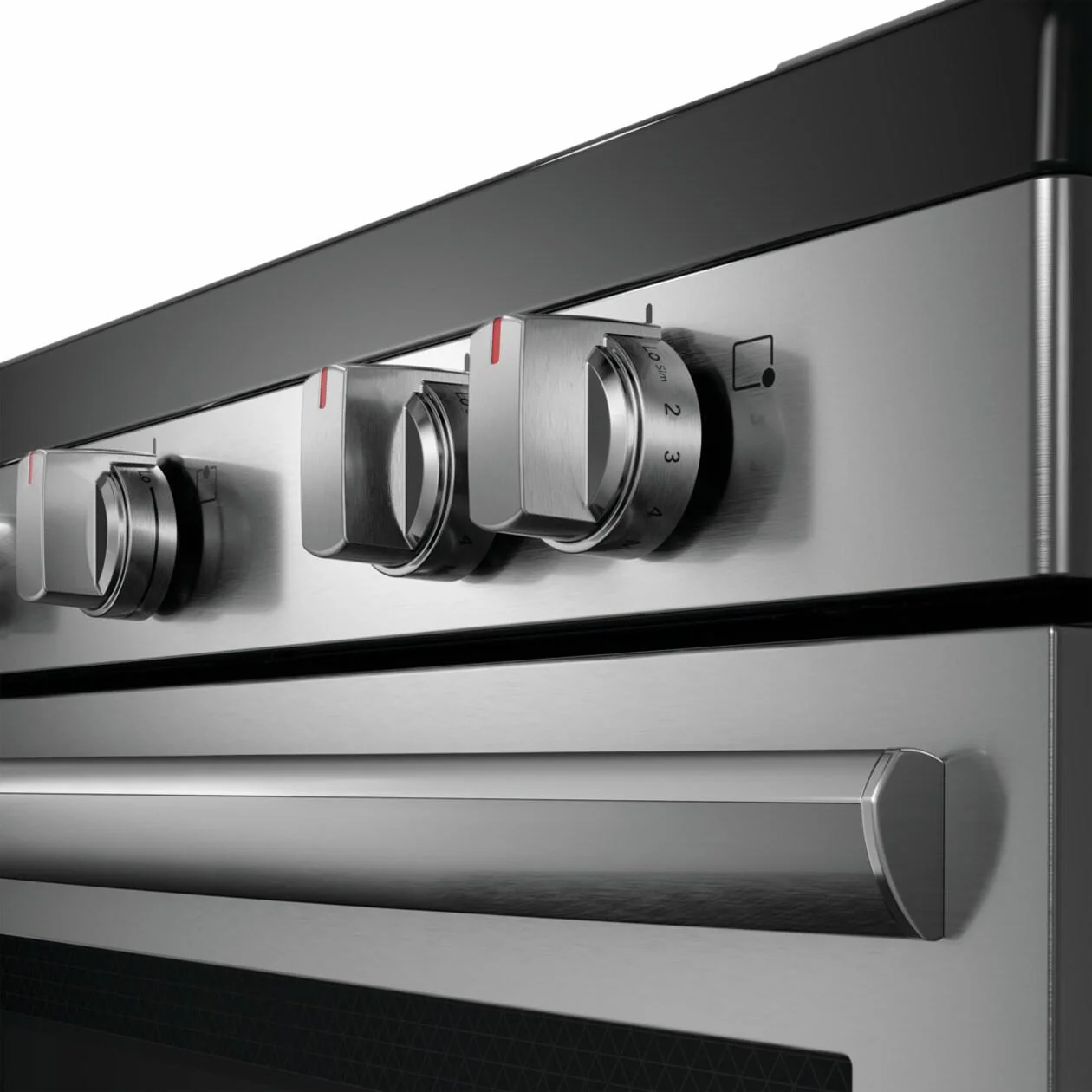 Frigidaire GCRE3060BF 30" Rear Control Electric Range with Total Convection - Image 7