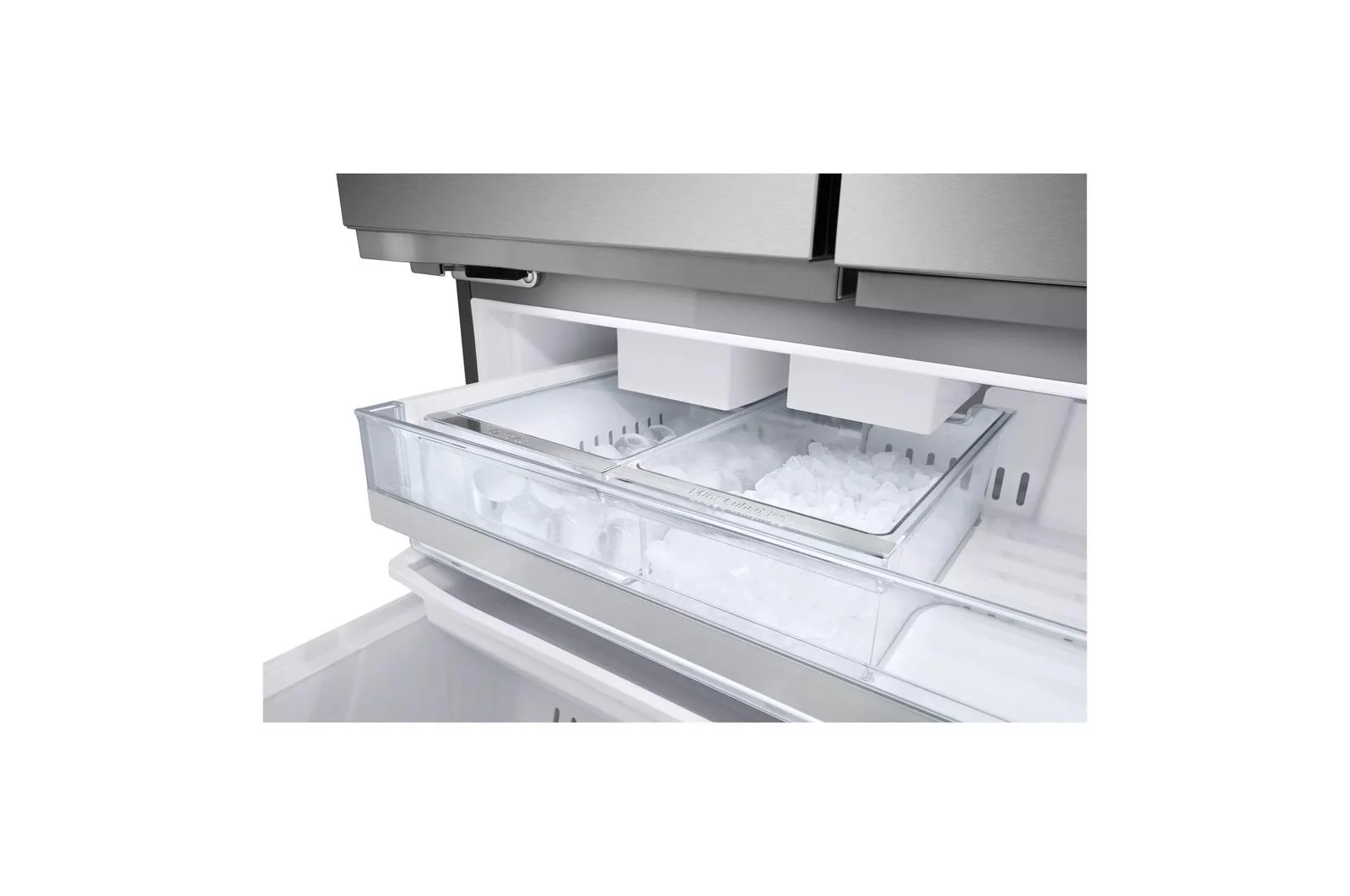 Lg 31 cu. ft. Smart Standard-Depth MAX™ French Door Refrigerator with Four Types of Ice - Image 7
