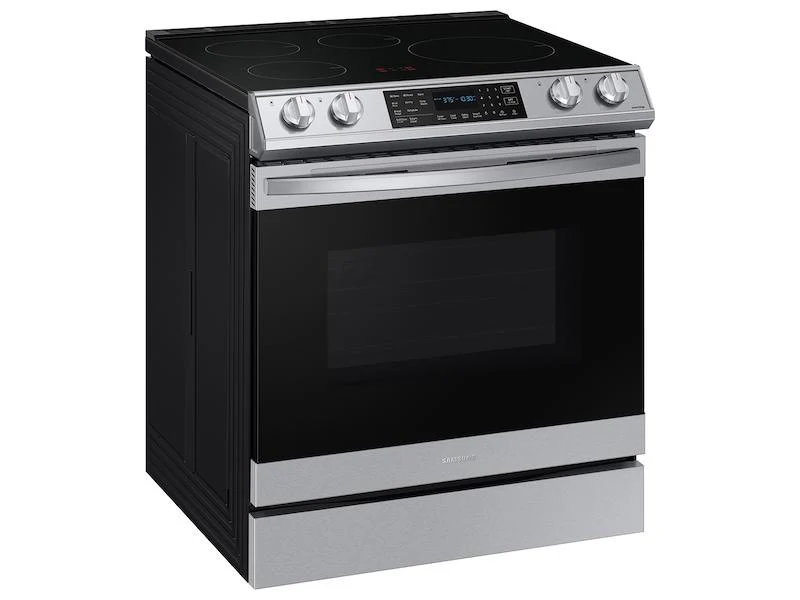 Samsung 6.3 cu. ft. Smart Rapid Heat Induction Slide-in Range with Air Fry - Image 11