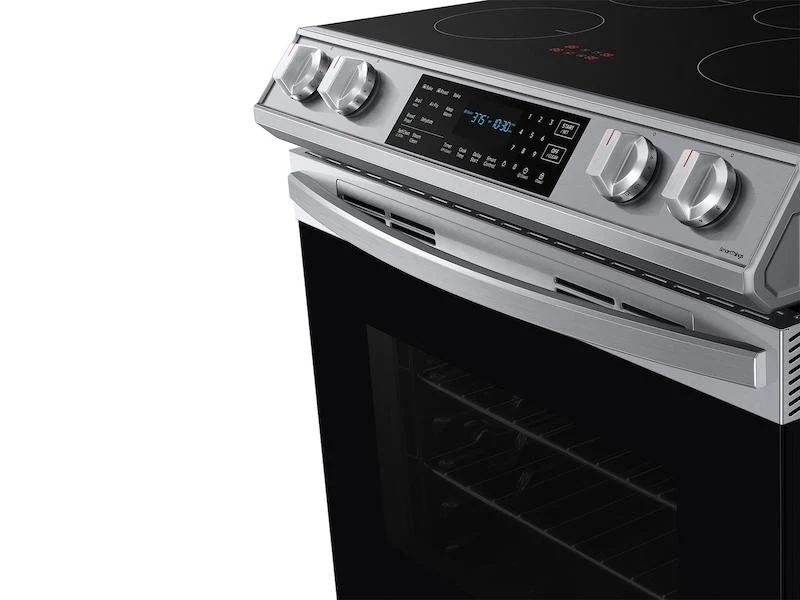 Samsung 6.3 cu. ft. Smart Rapid Heat Induction Slide-in Range with Air Fry - Image 5