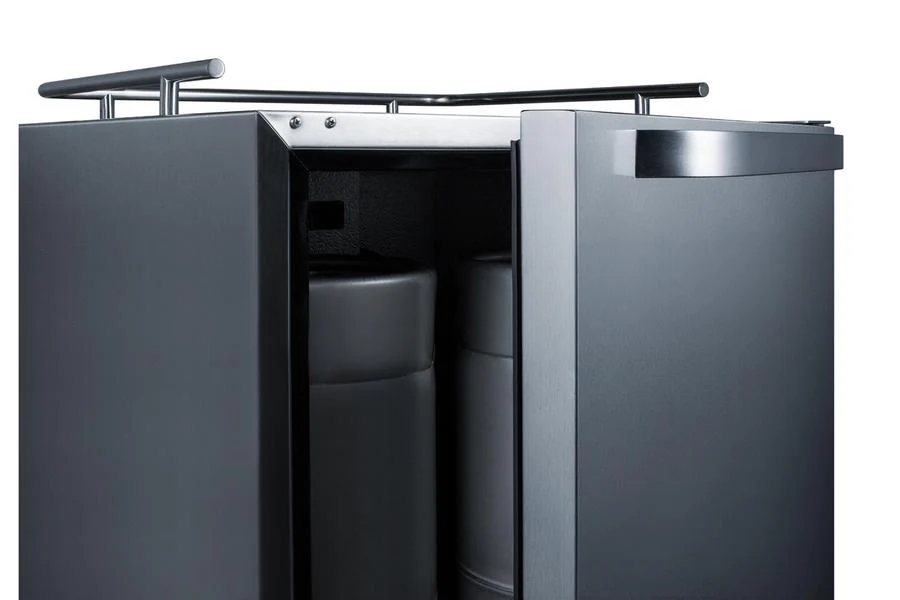 Summit SBC695OSNK 24" Wide Built-in Outdoor Kegerator - Image 4