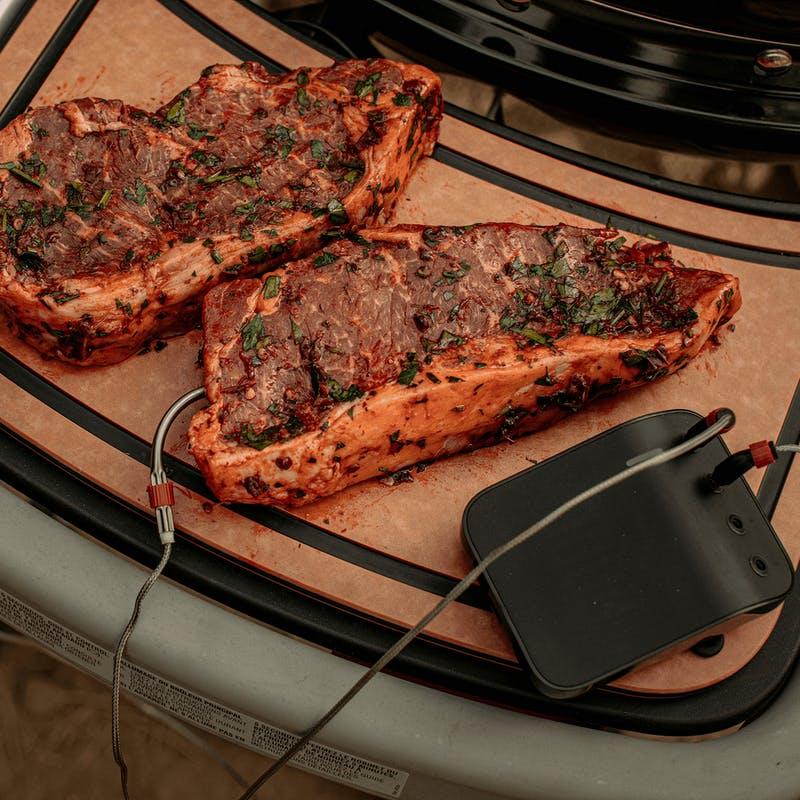 7031 Weber Traveler Reversible Prep & Serve Board - Image 3